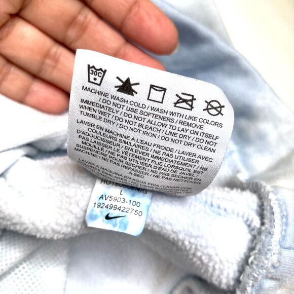 Nike Blue Tie Dye Pullover Hoodie Logos Size Large Pockets - Picture 9 of 10